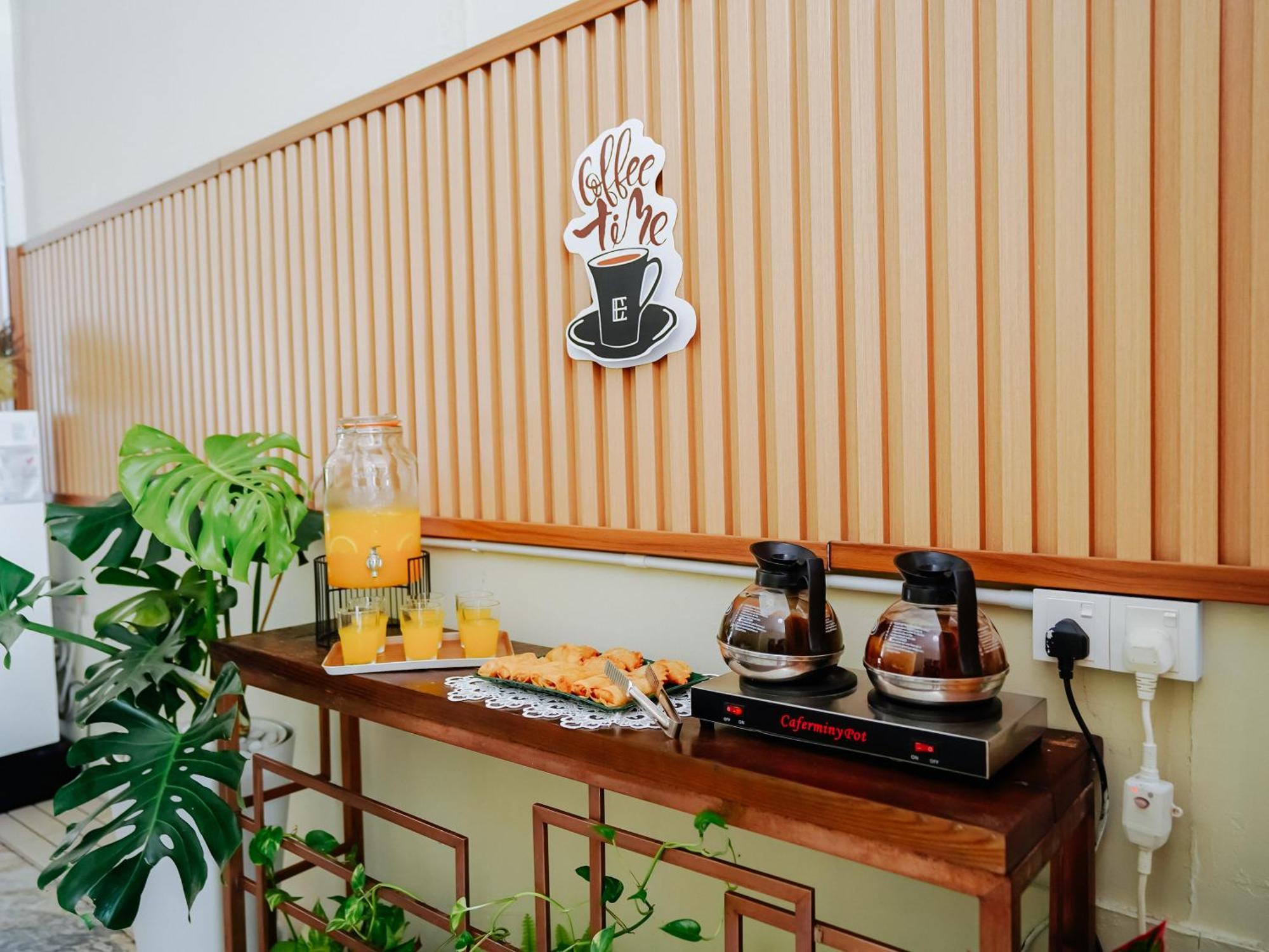 Wangs Hotel Gurney Drive George Town Buitenkant foto
