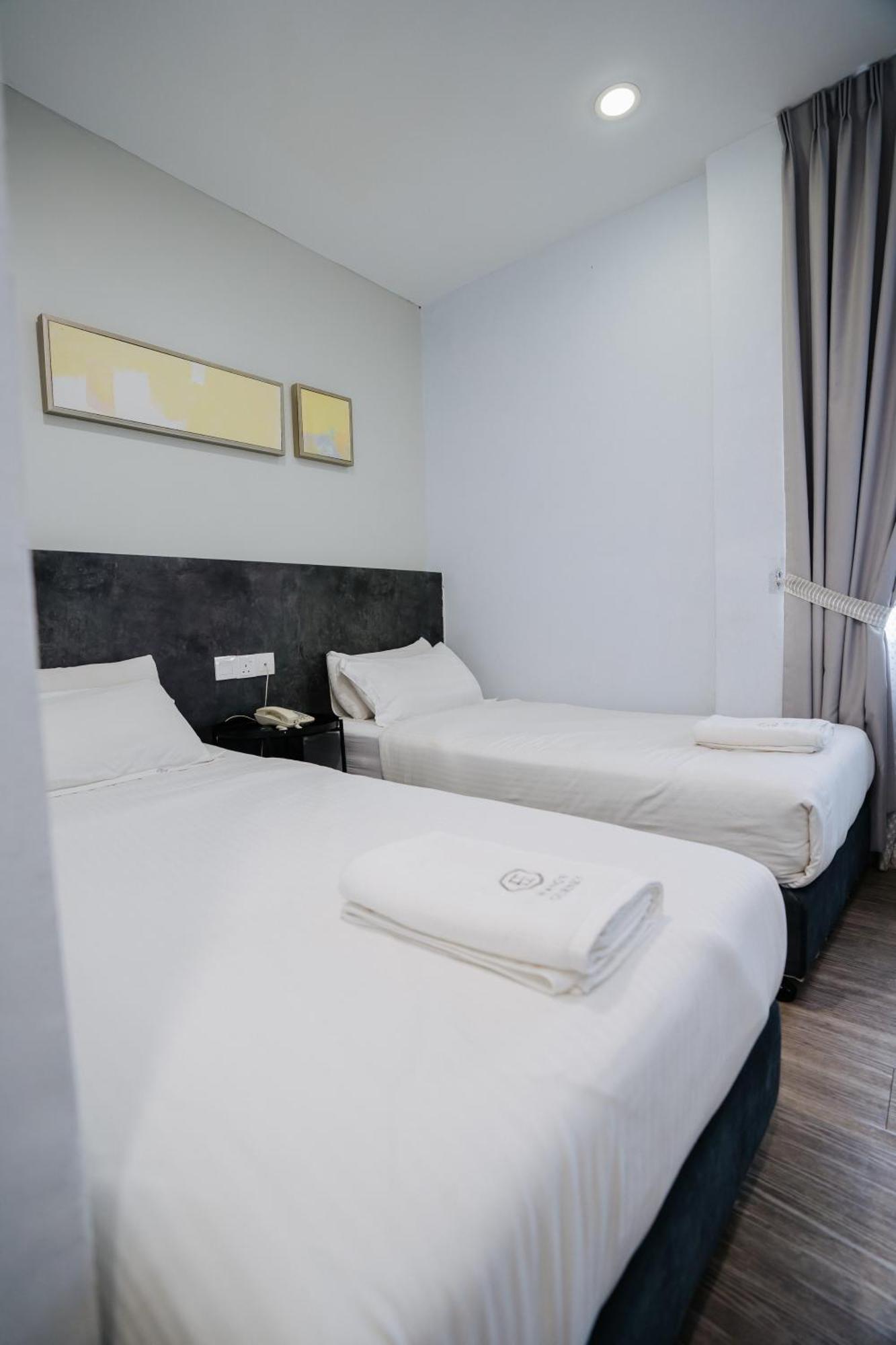 Wangs Hotel Gurney Drive George Town Buitenkant foto